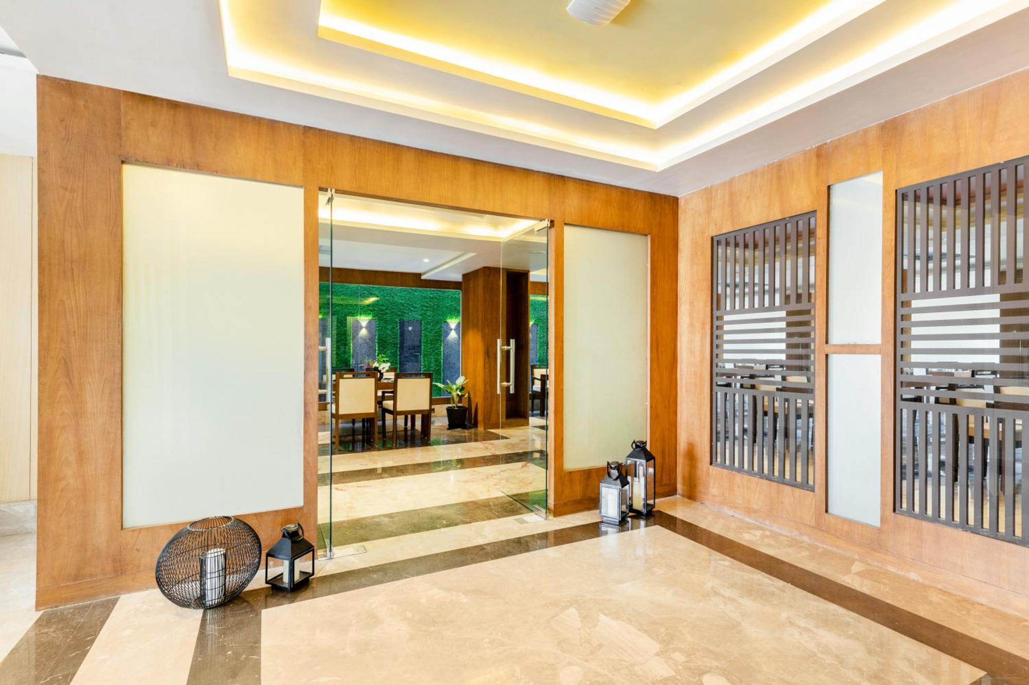 Seasons Sajjangarh Hotell Udaipur Exteriör bild